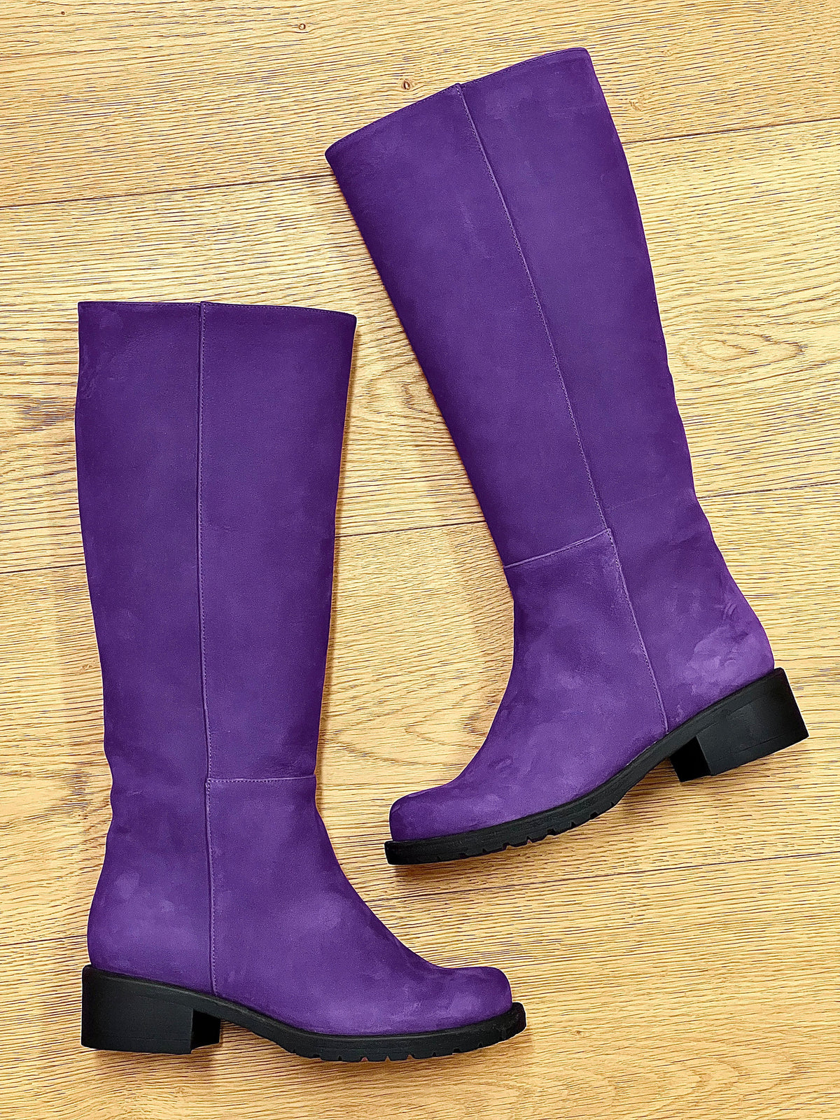 ZEUS NABUK VIOLA
