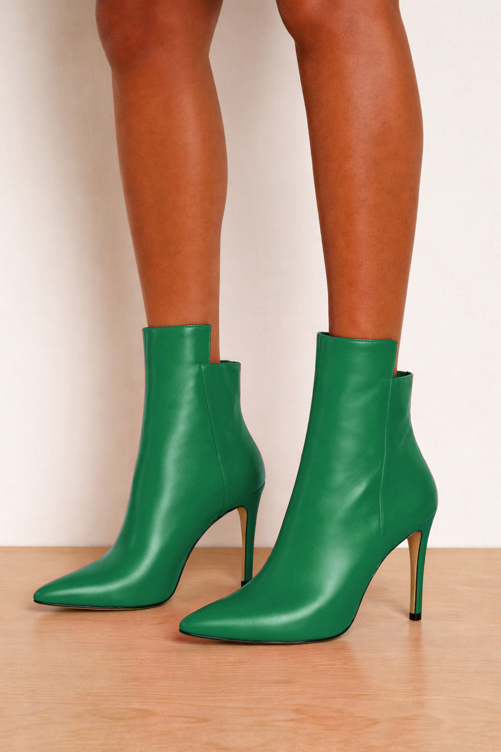 LEVEL PELLE VERDE