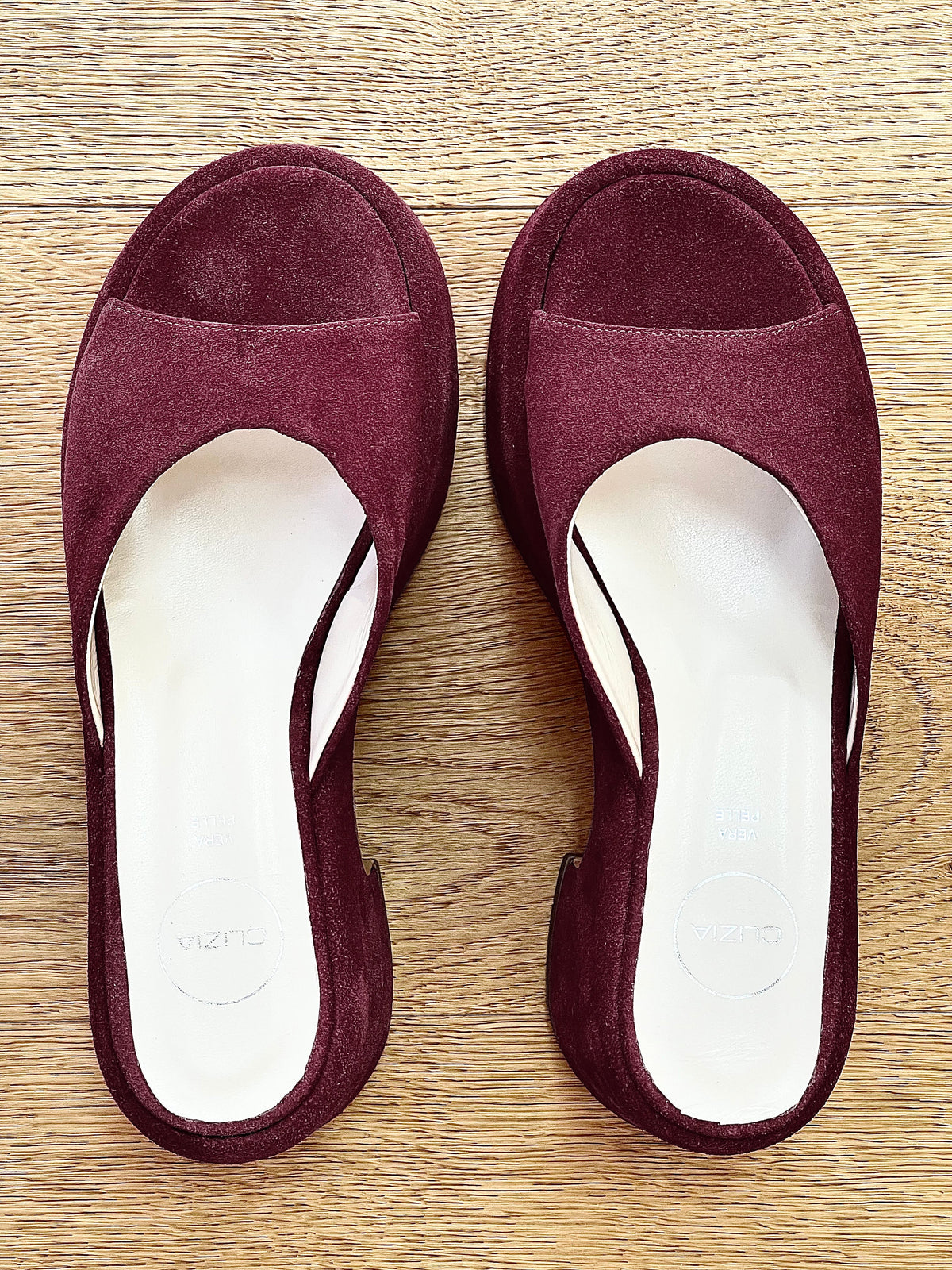 JACKIE CAMOSCIO BORDEAUX