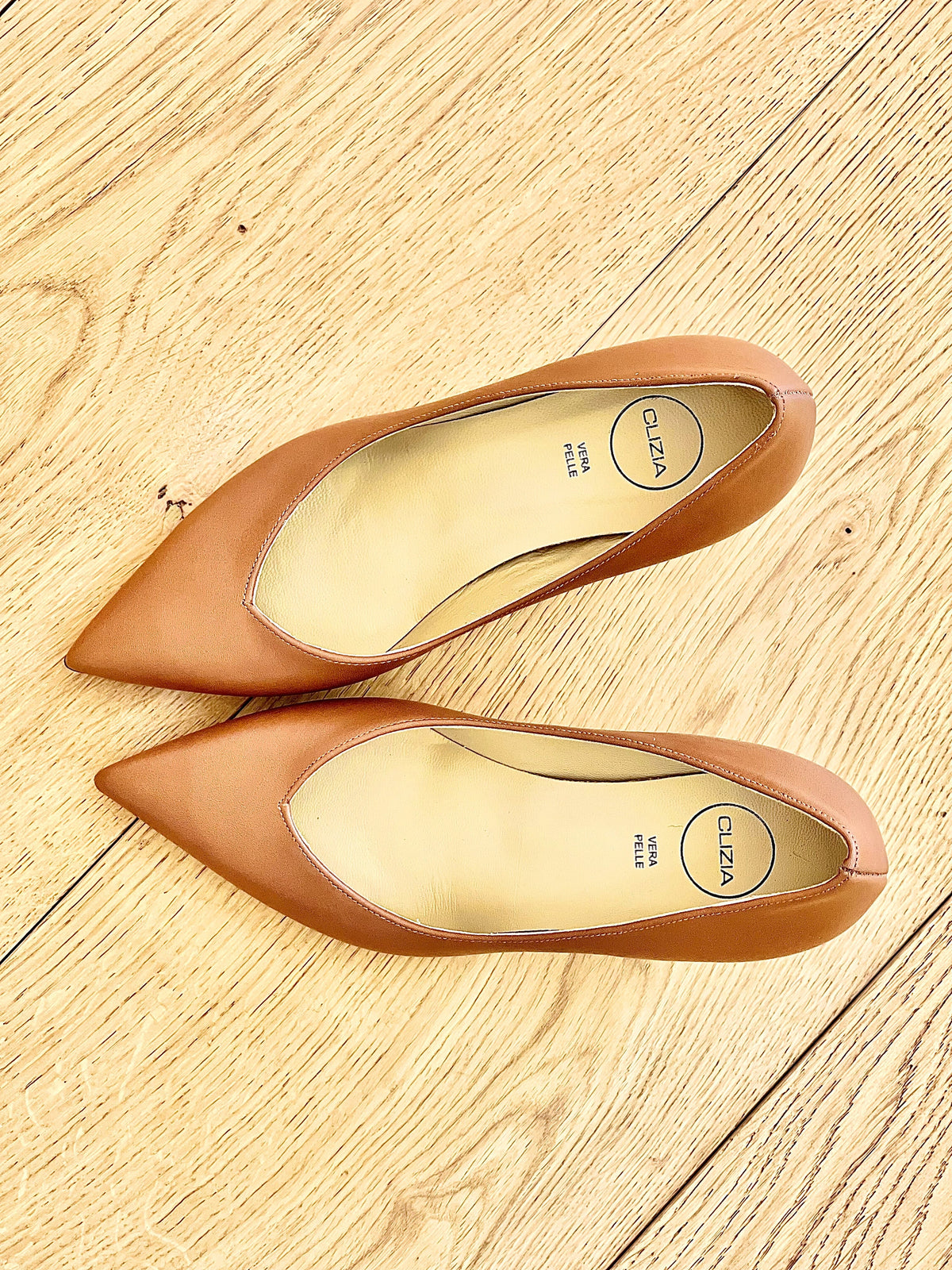 SUSAN PELLE COGNAC