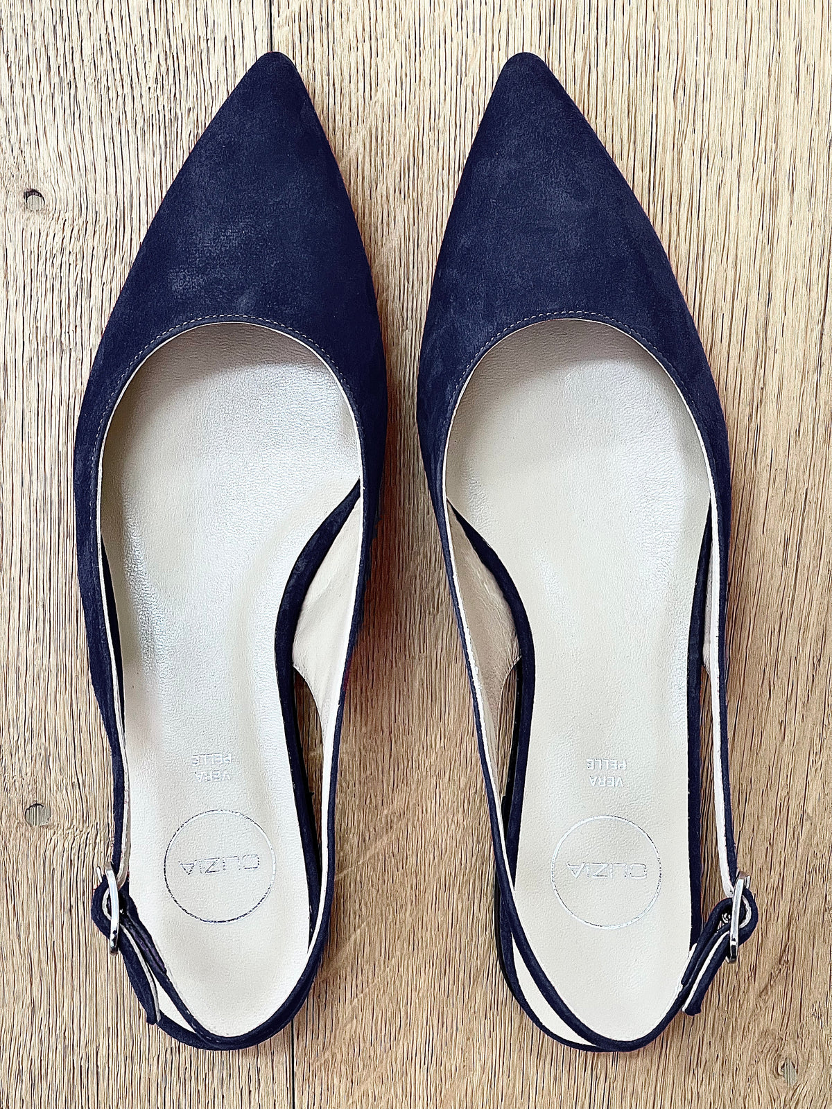 DELIA CAMOSCIO BLU