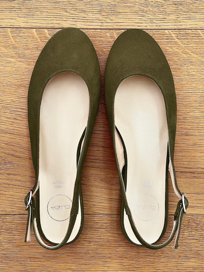 MAGGIE CAMOSCIO KAKI