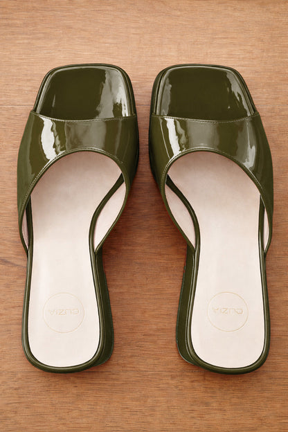 YUNA VERNICE KAKI