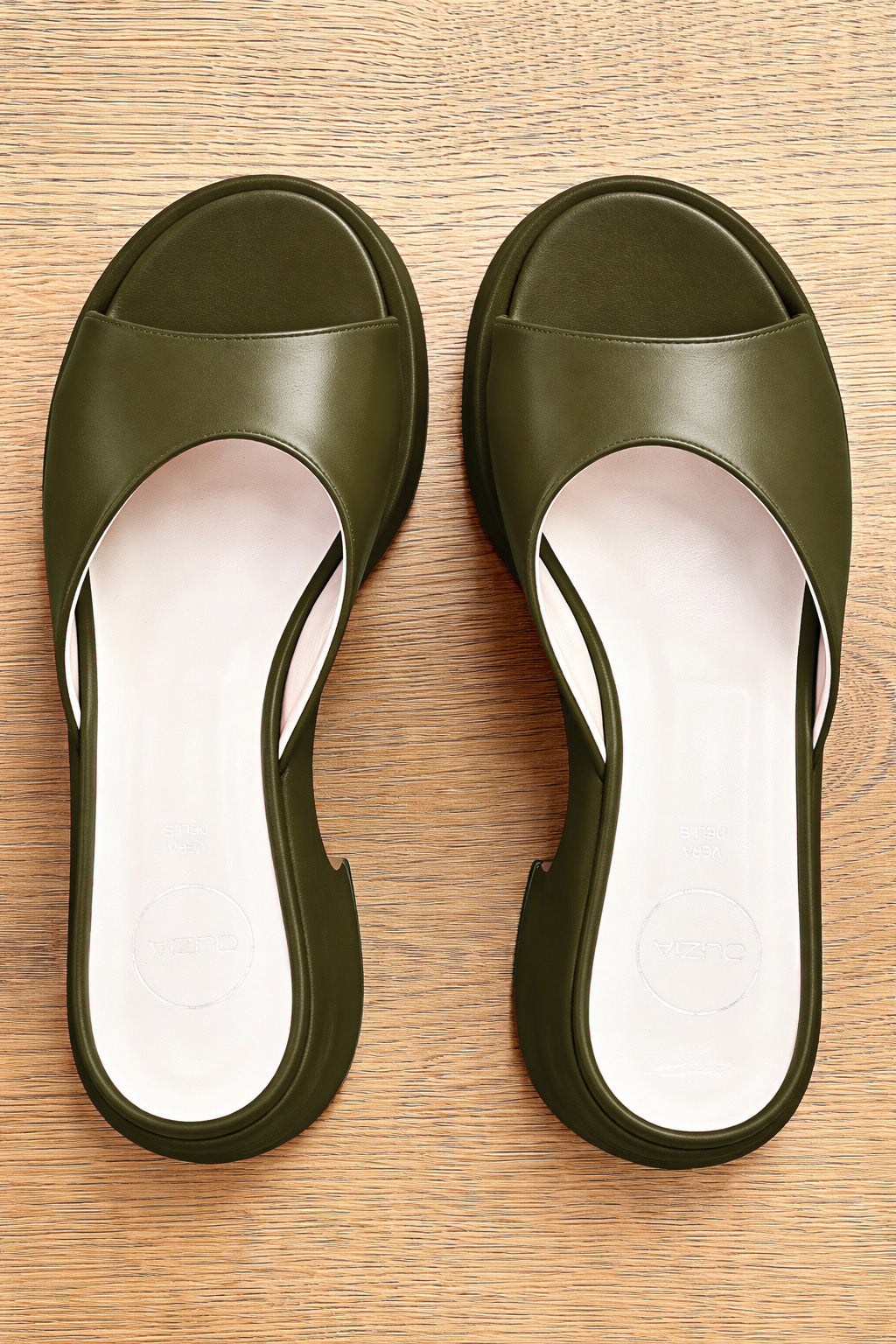 JACKIE PELLE KAKI