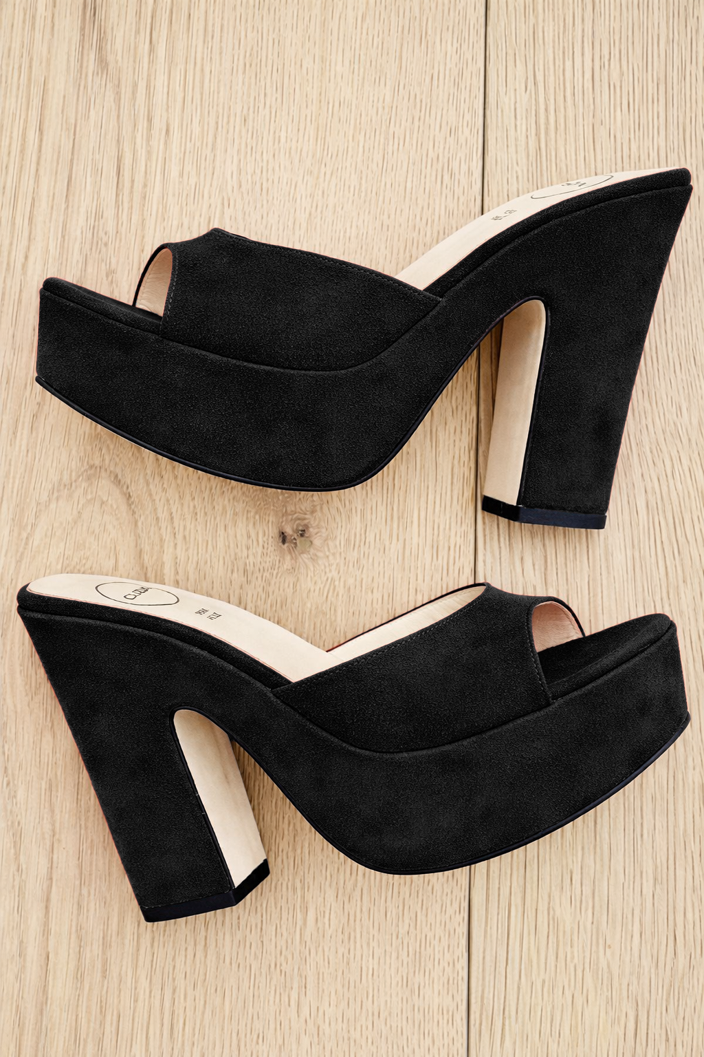 LIPSEY CAMOSCIO NERO