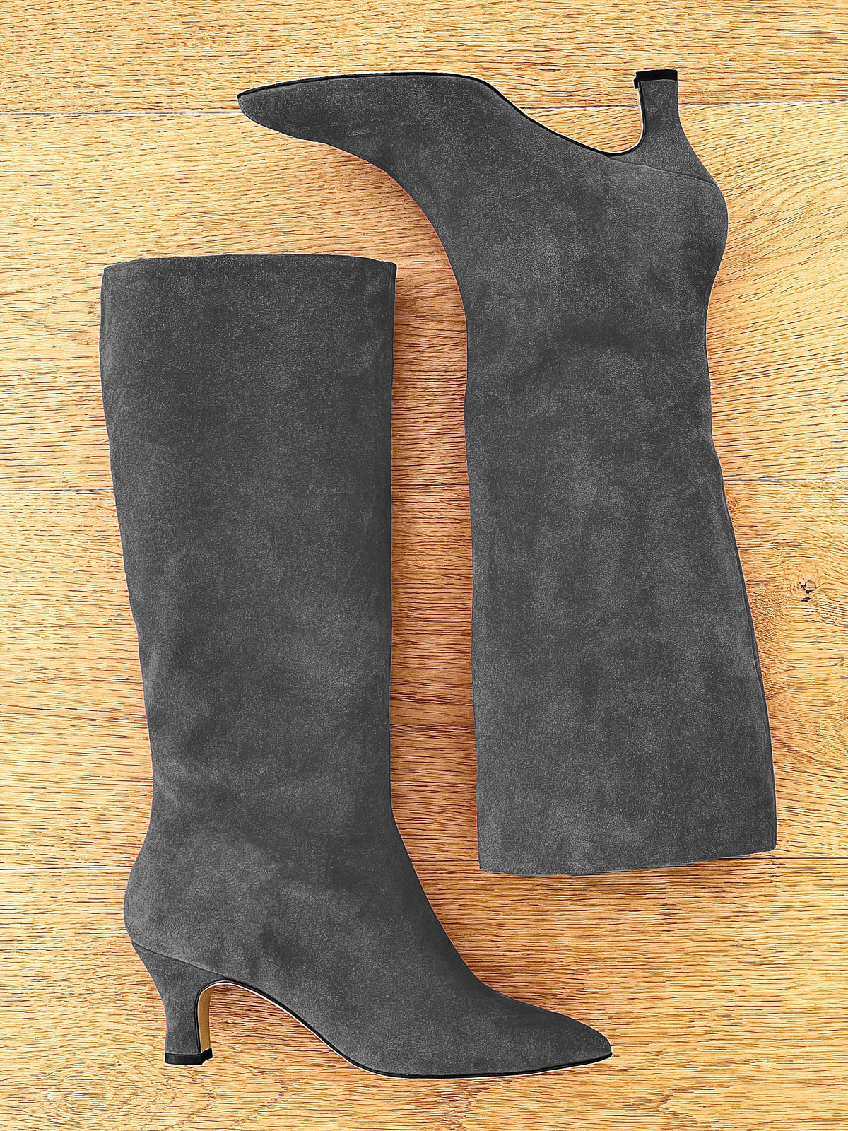MAGELLANO CAMOSCIO GRIGIO