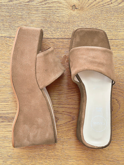 CONNIE CAMOSCIO BEIGE