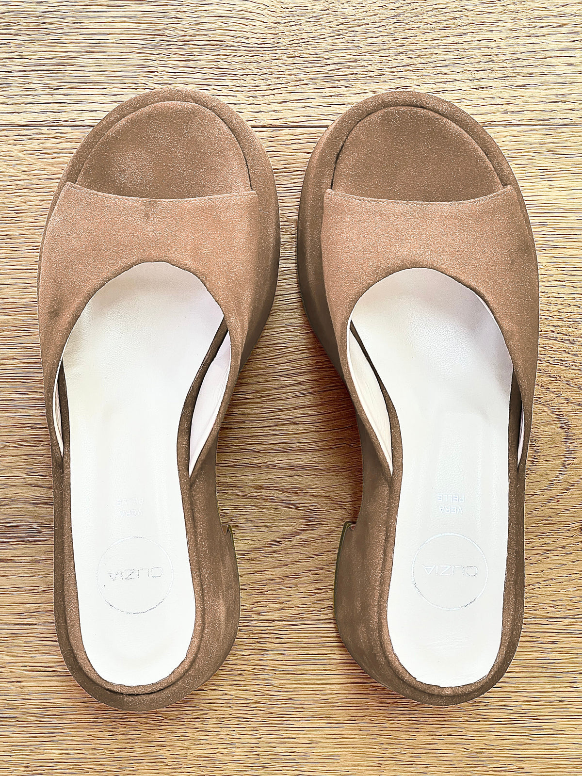 JACKIE CAMOSCIO BEIGE