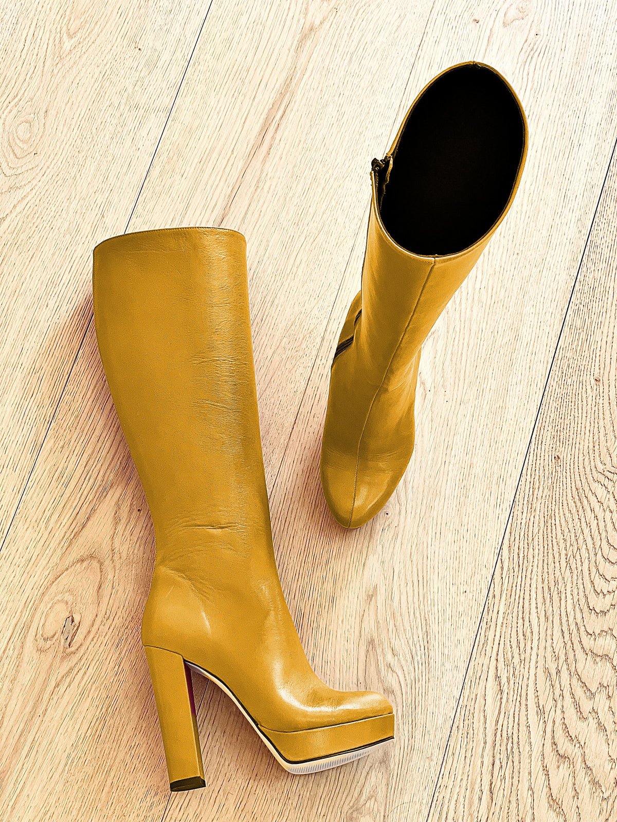 SAVANA PELLE GIALLO