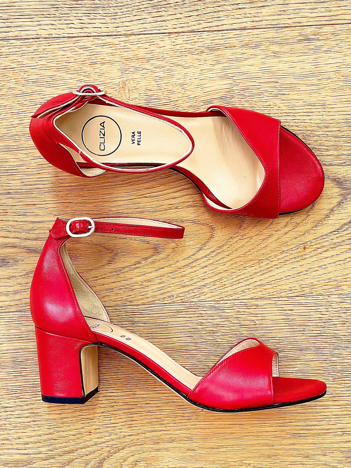 SCARLETT PELLE ROSSO