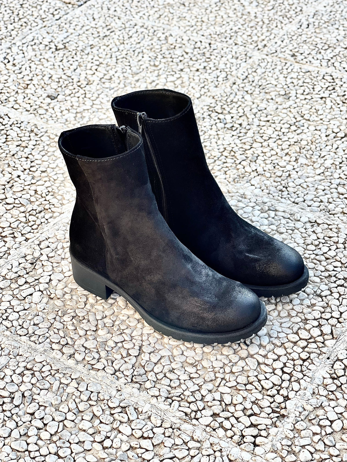 SIRIO SCAMOSCIATO NERO