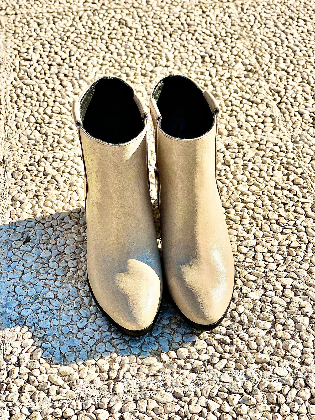 TESSA BEIGE
