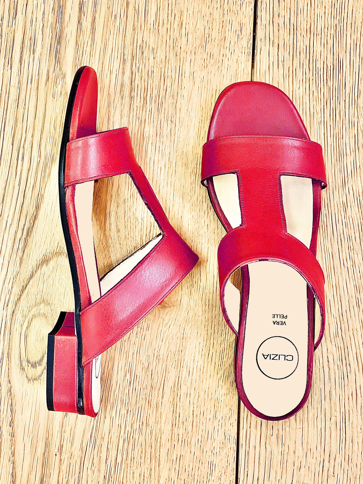 LARA PELLE ROSSO