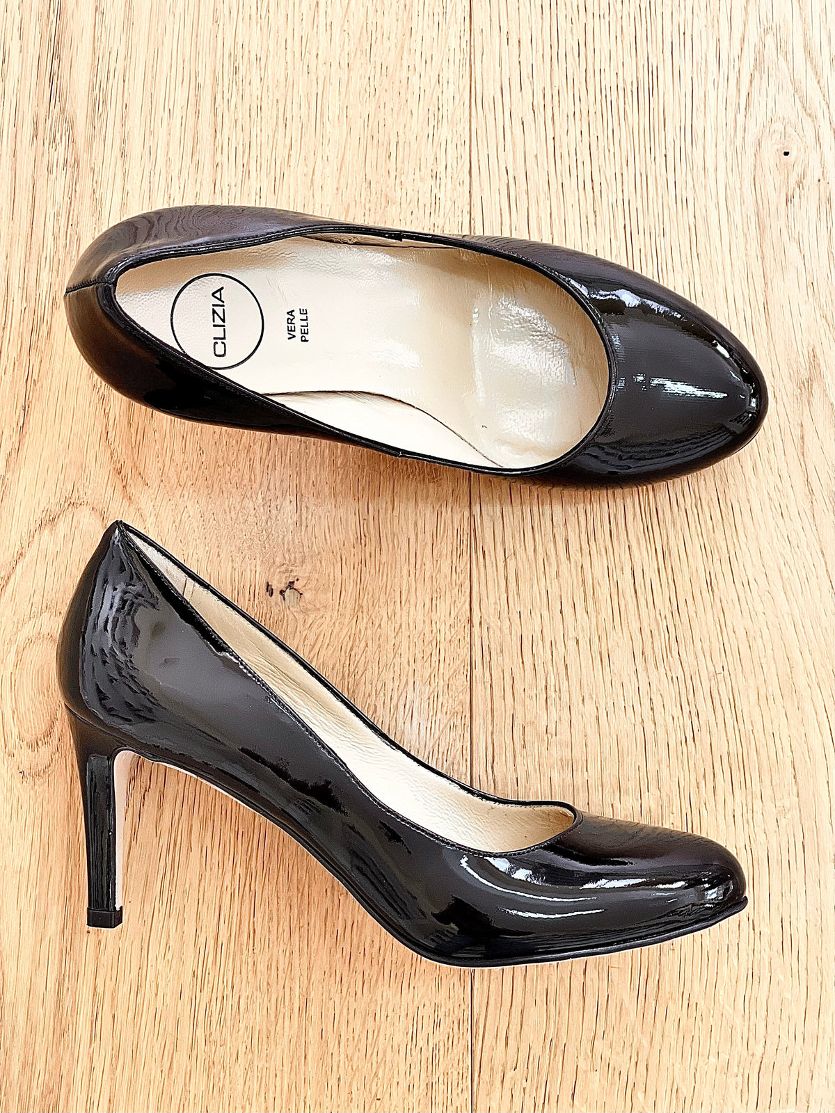JENNYFER VERNICE NERO