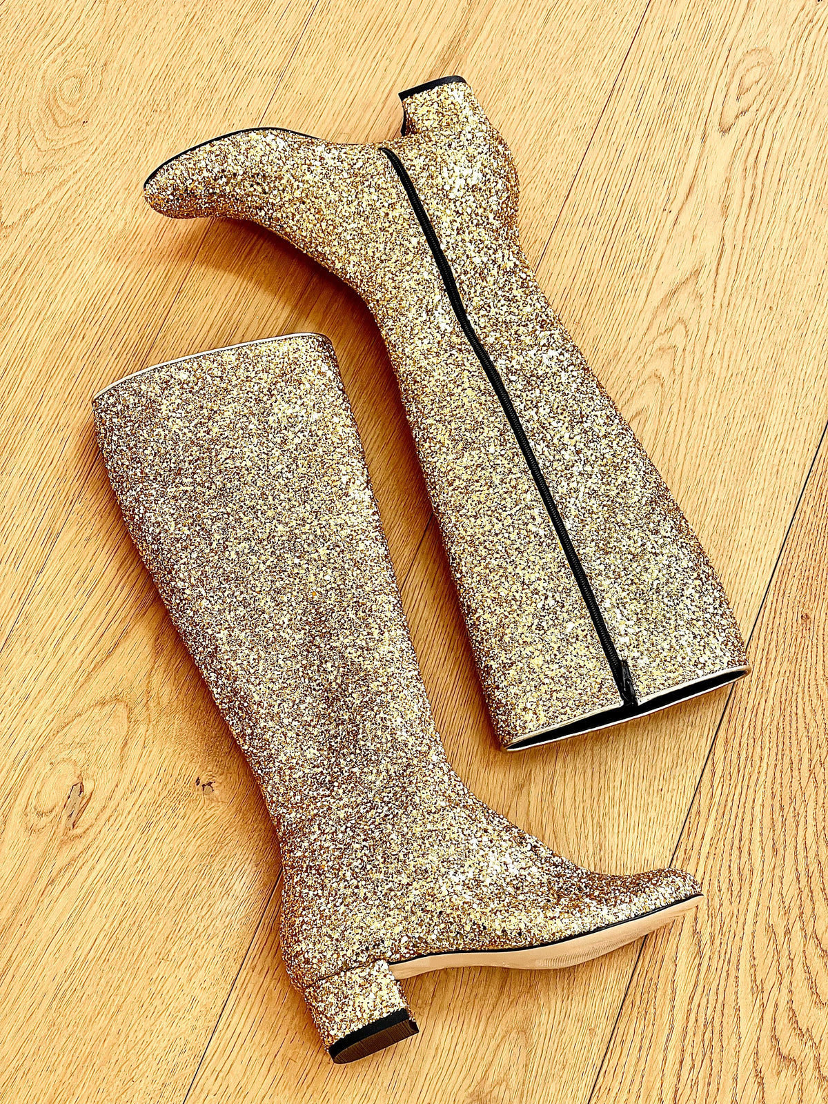 ASTRID GLITTER ORO