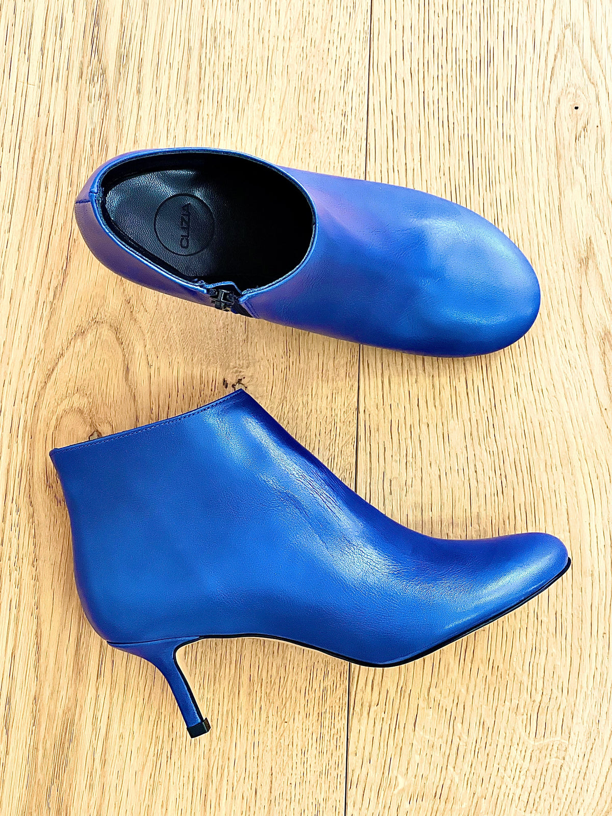 RYM PELLE BLUETTE