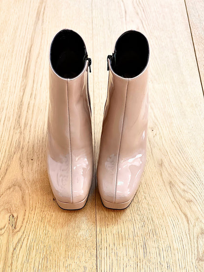 DETROIT VERNICE NUDE