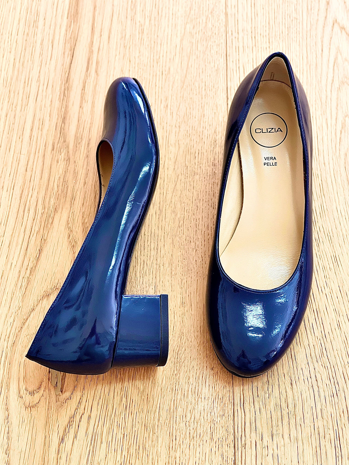 TAYLOR VERNICE BLU