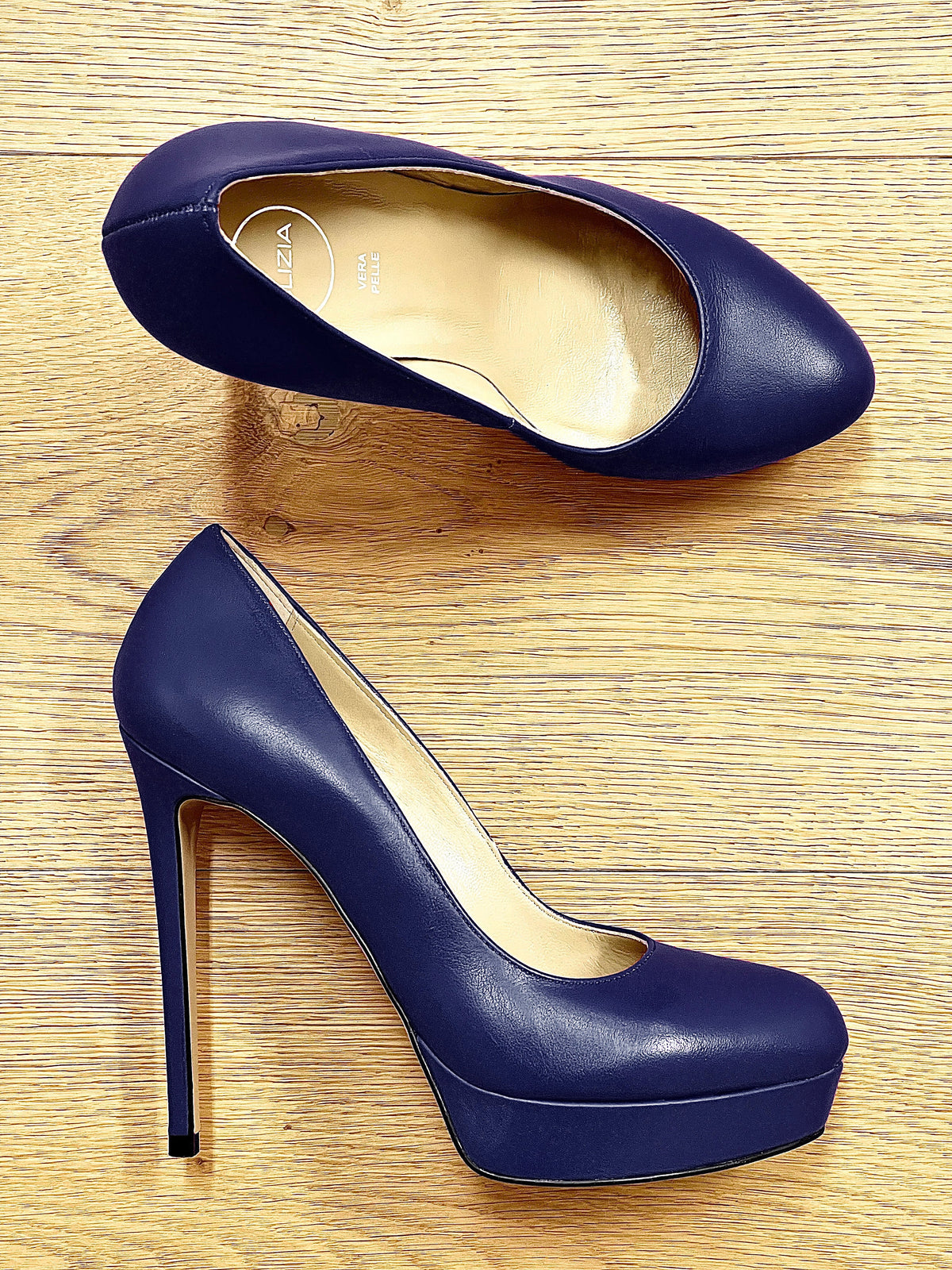EVEN PELLE BLU