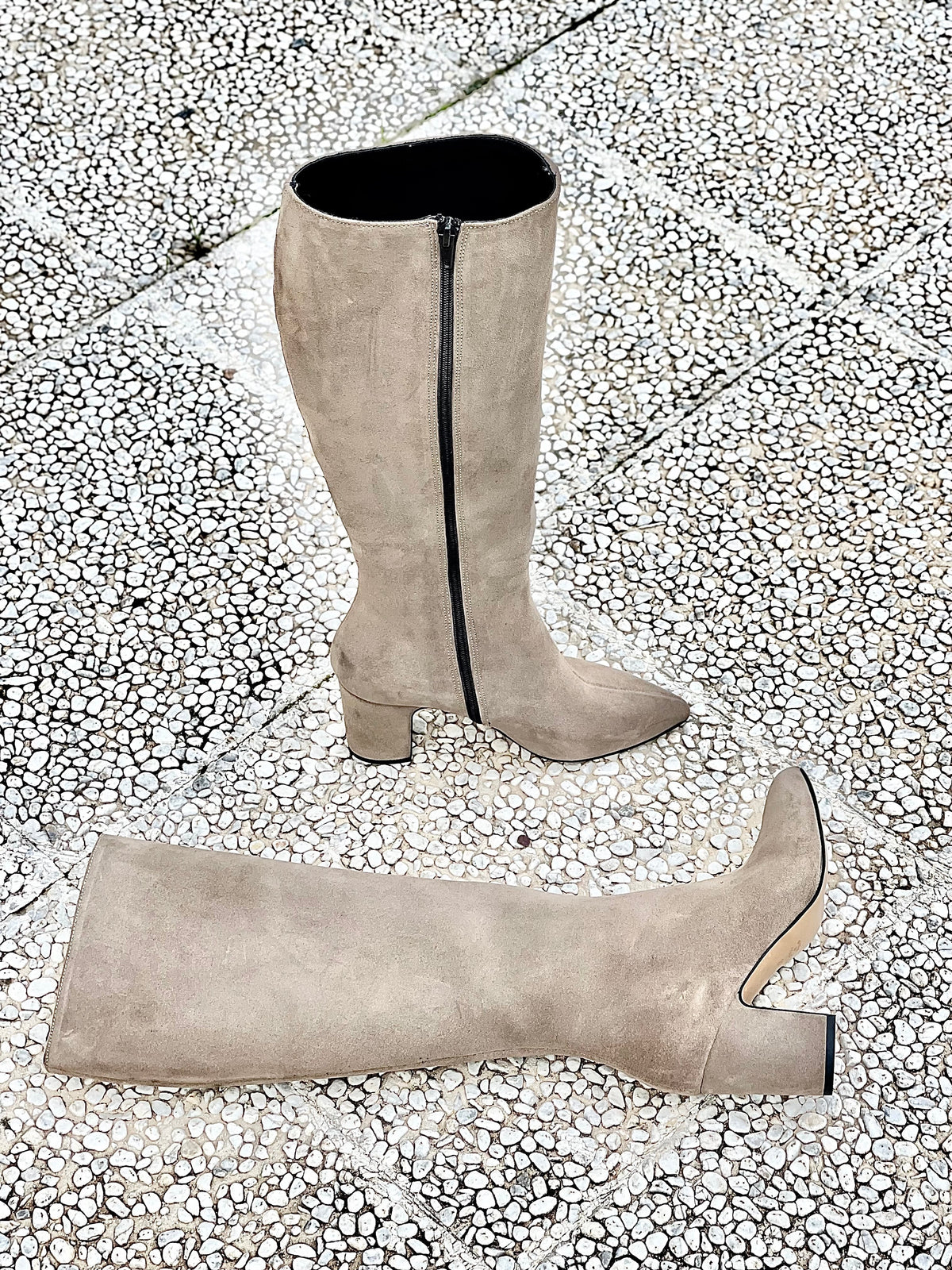 MARK CAMOSCIO TAUPE