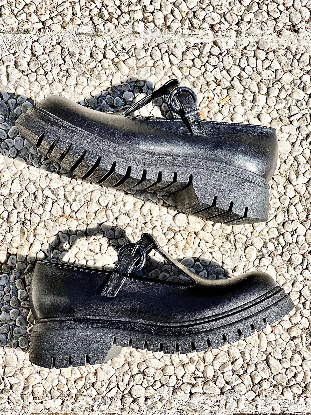 PENNY NERO