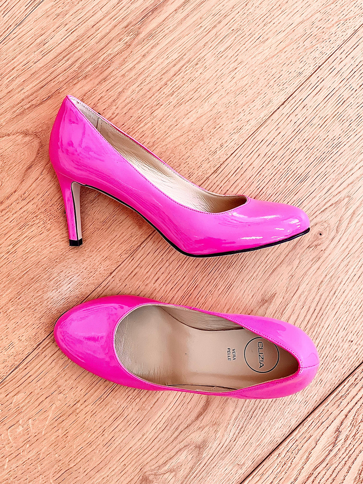 JENNYFER VERNICE FUXIA