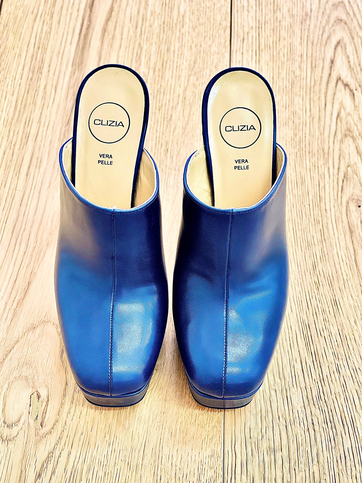 ELVIRA PELLE BLUETTE