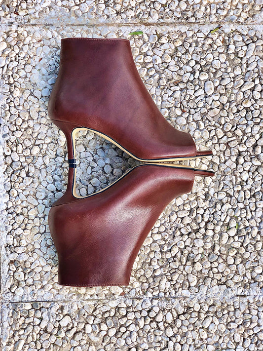 AFRICA PELLE MARRONE