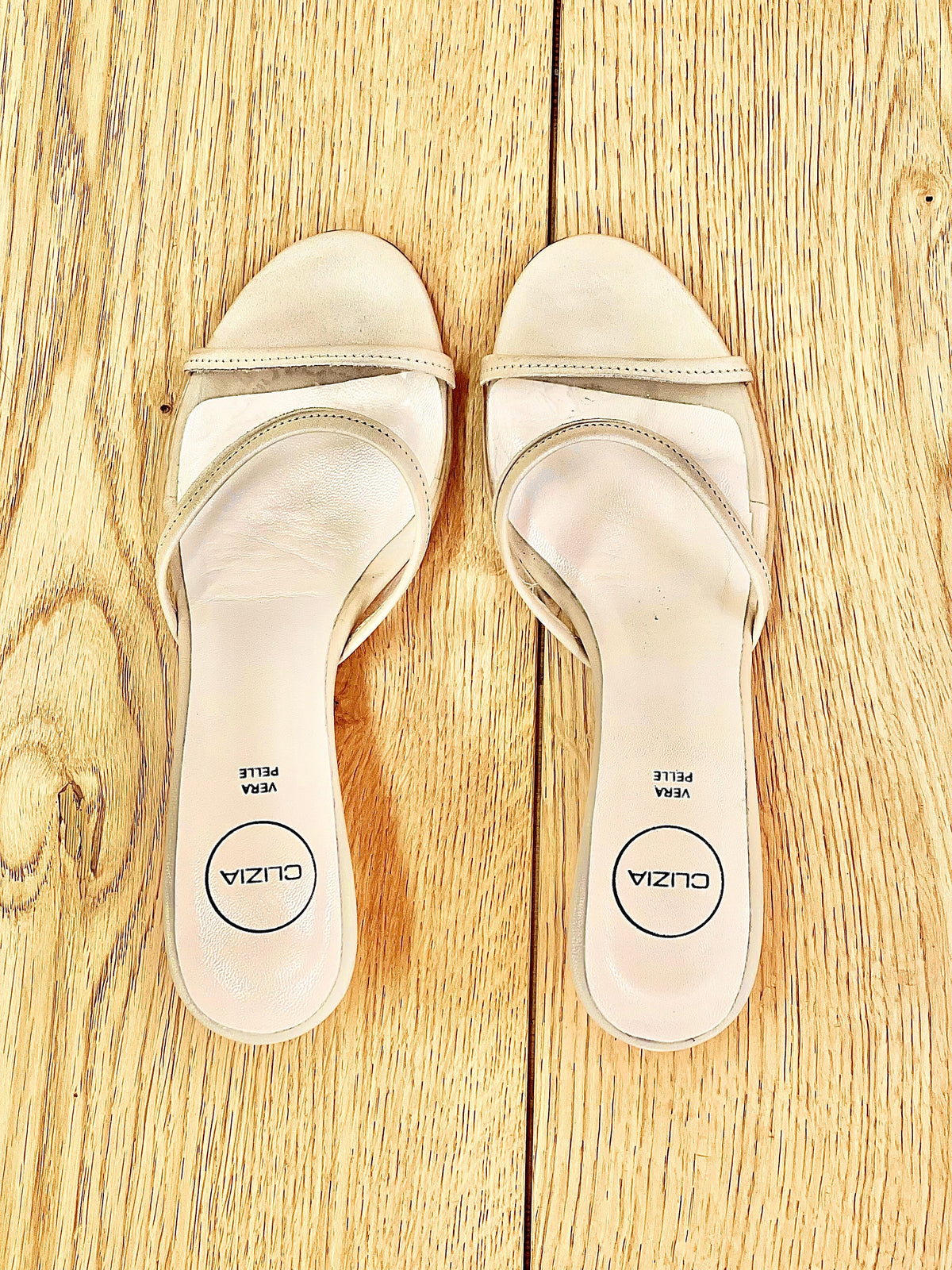 MEGAN BEIGE