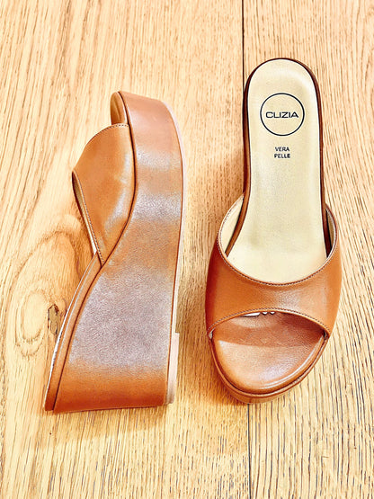 VENUS PELLE COGNAC