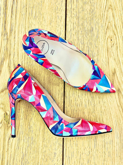 NOE GEOMETRIC