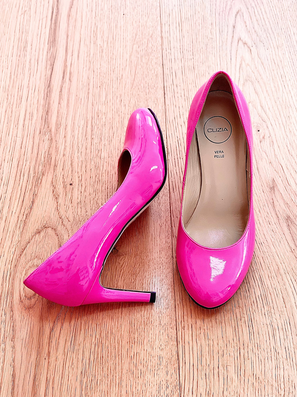 JENNYFER VERNICE FUXIA