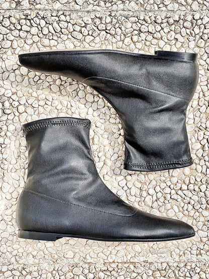 GIRLY NERO