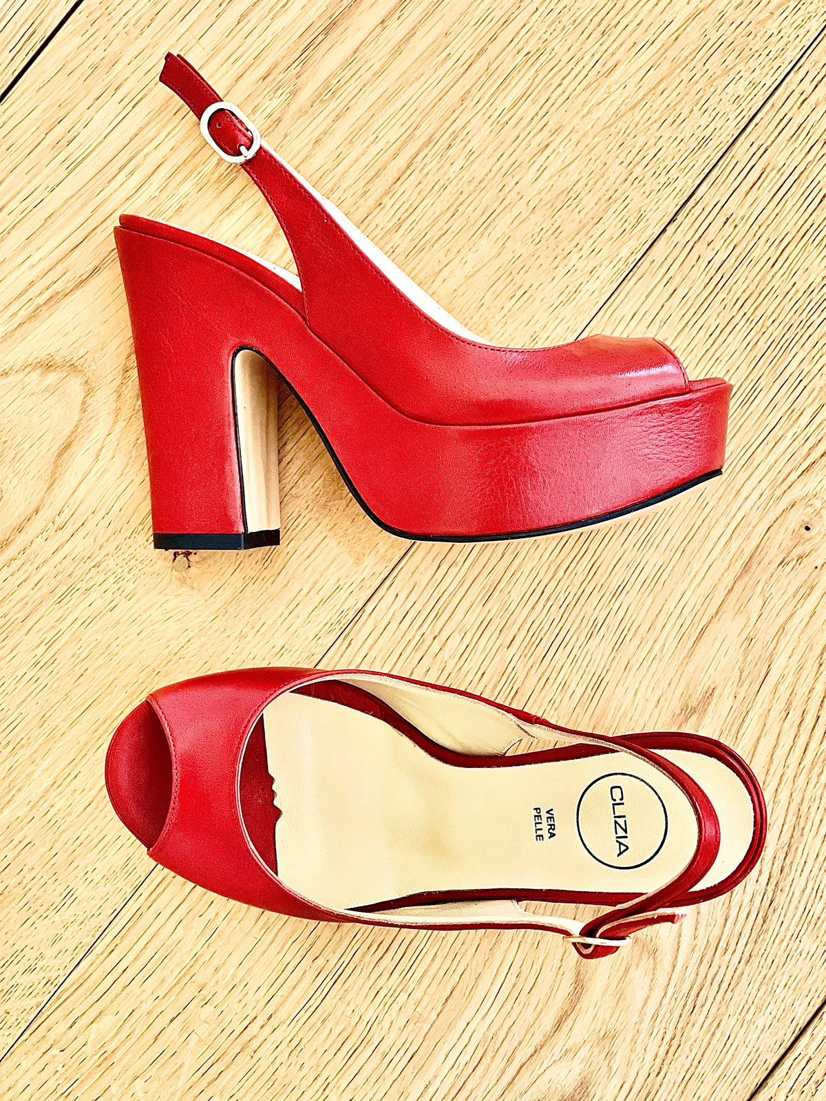 HELLEN PELLE ROSSO