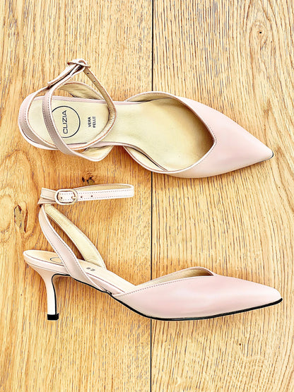 MARGARET BEIGE