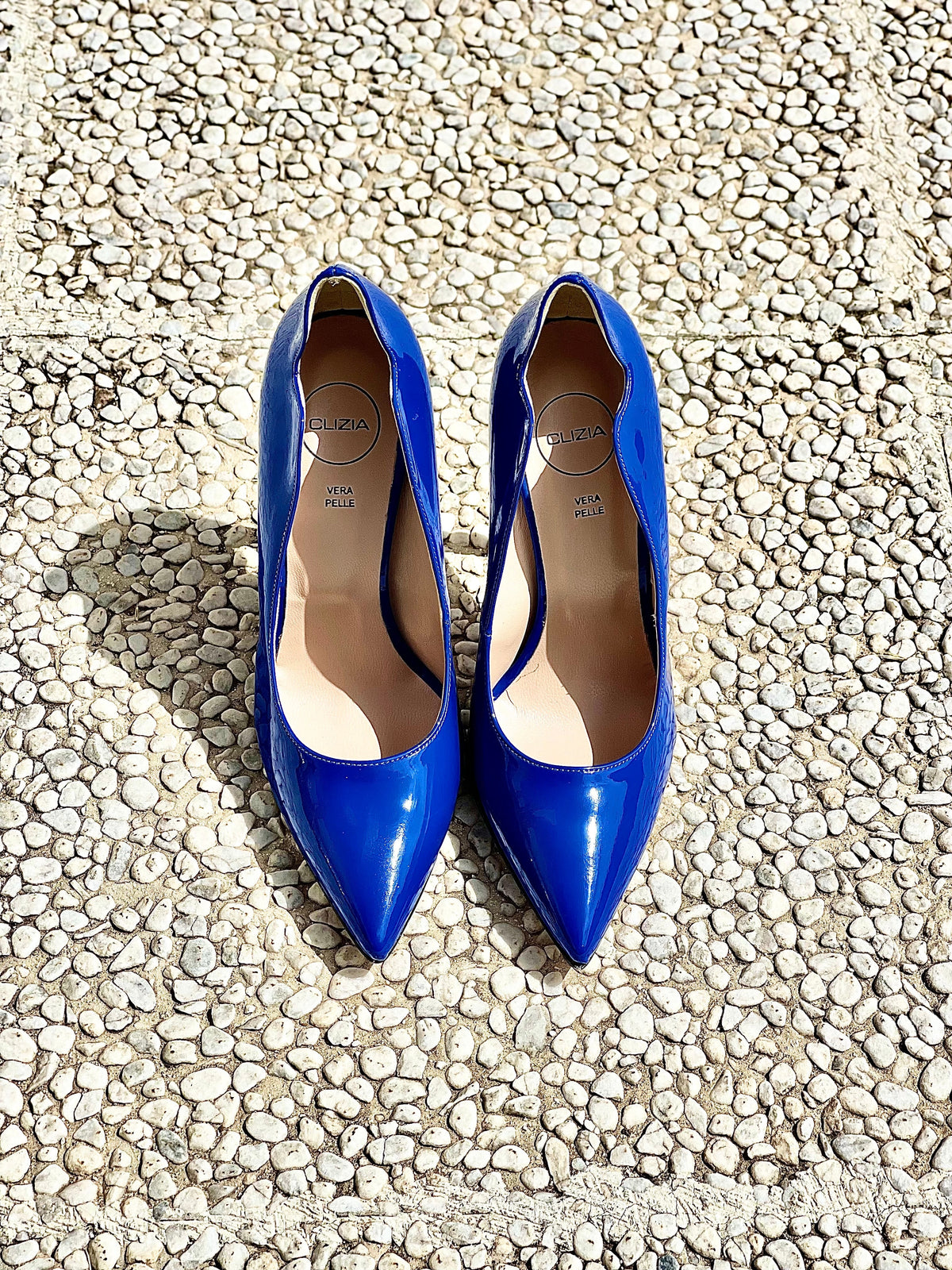 LOLA LUX BLUETTE