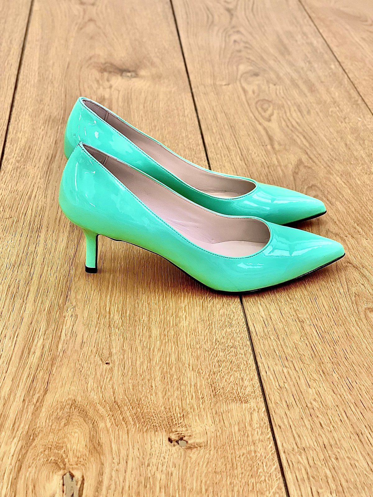 GAIA VERNICE MENTA