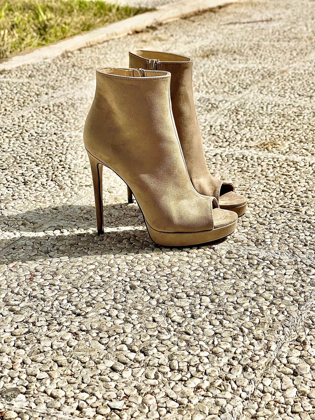 LONDON SUEDE TAUPE