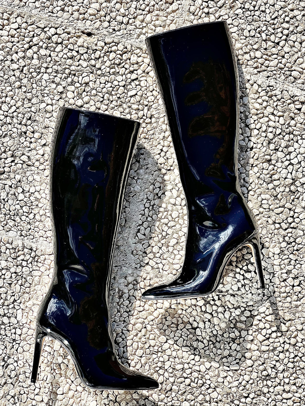 KELLY VERNICE NERO