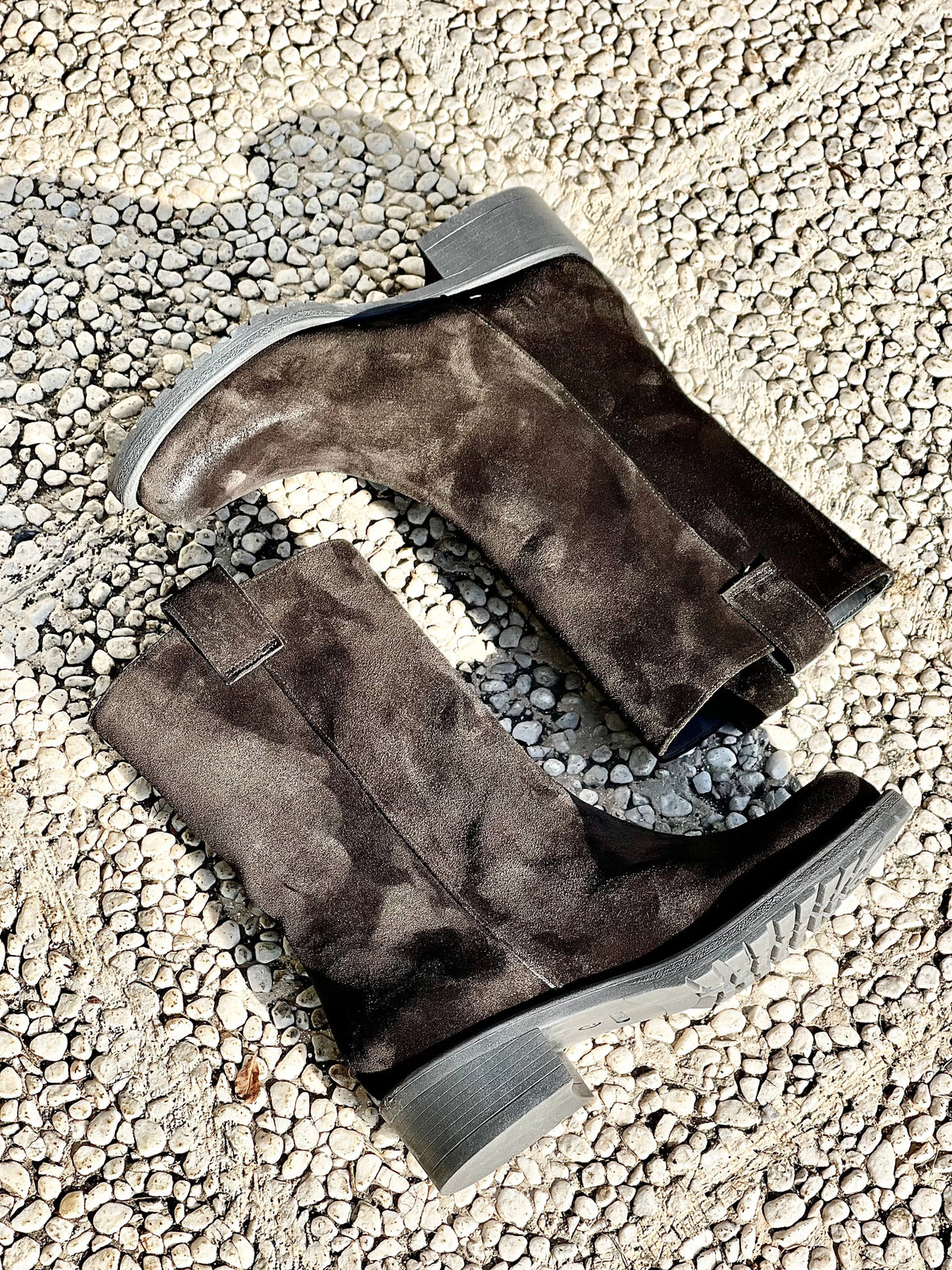 ATLANTE CAMOSCIO NERO