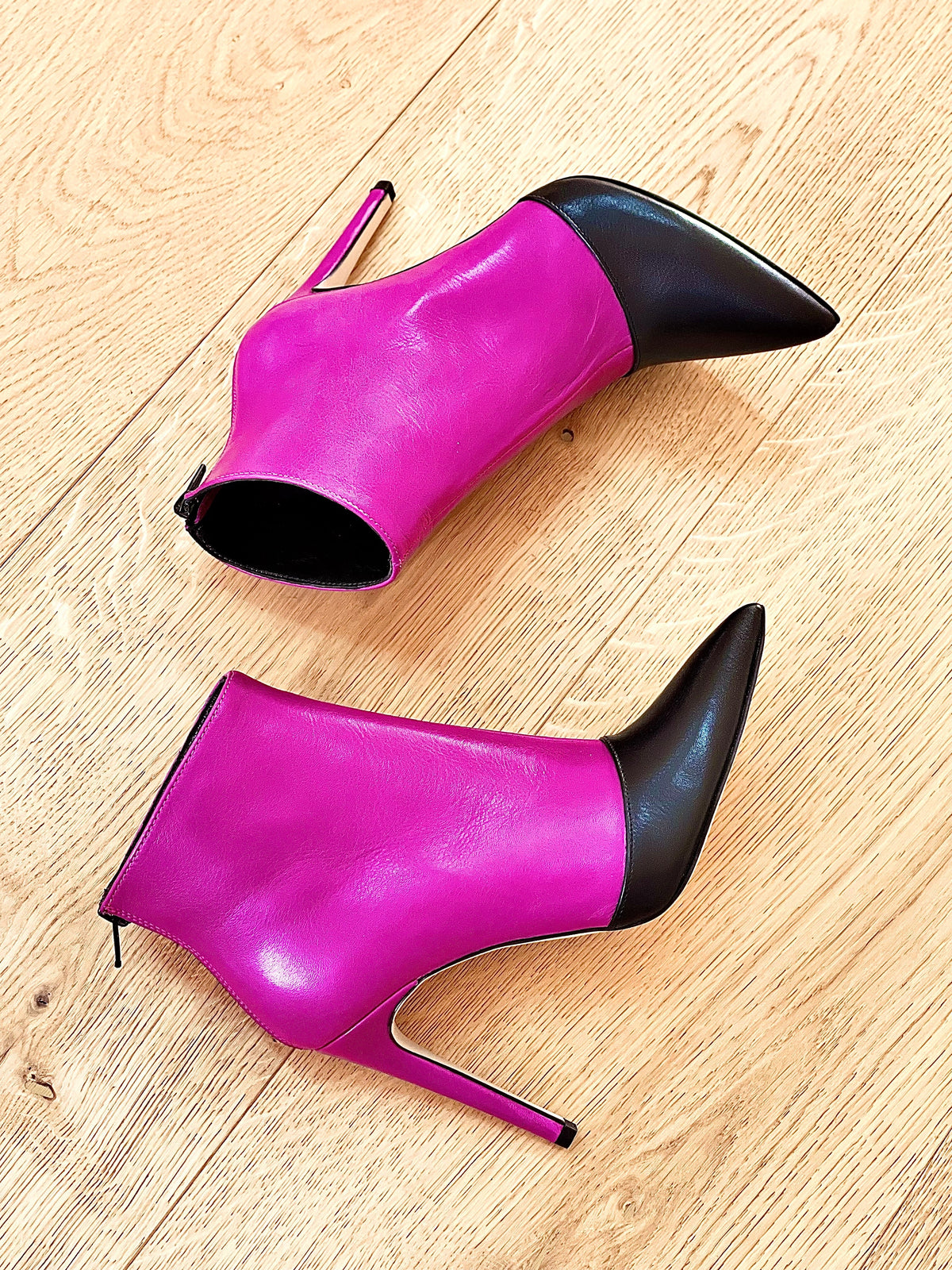 SHING PELLE NERO / FUXIA
