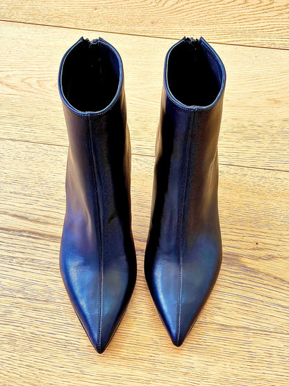 IRIS PELLE BLU