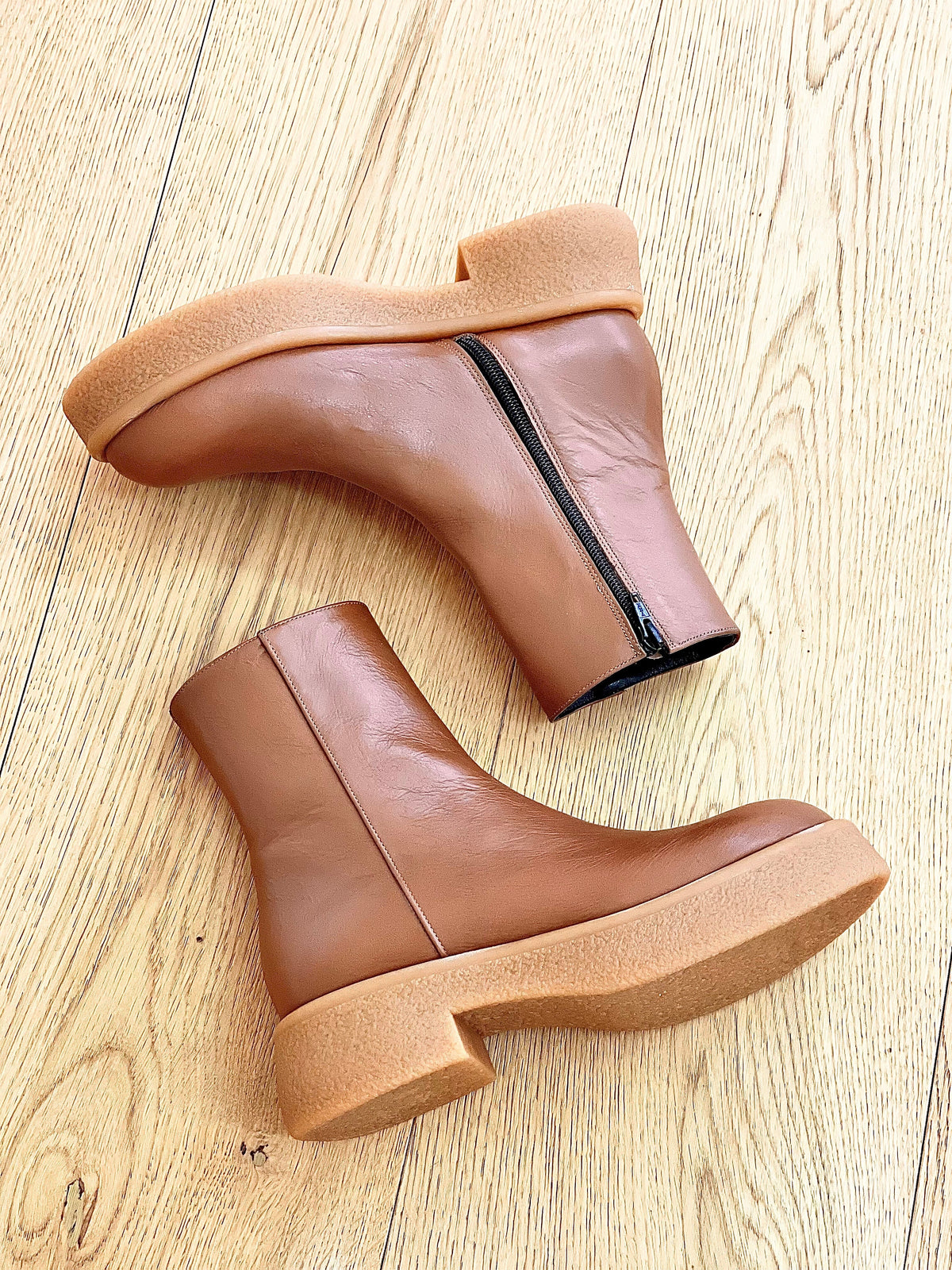 TRAVIS PELLE COGNAC