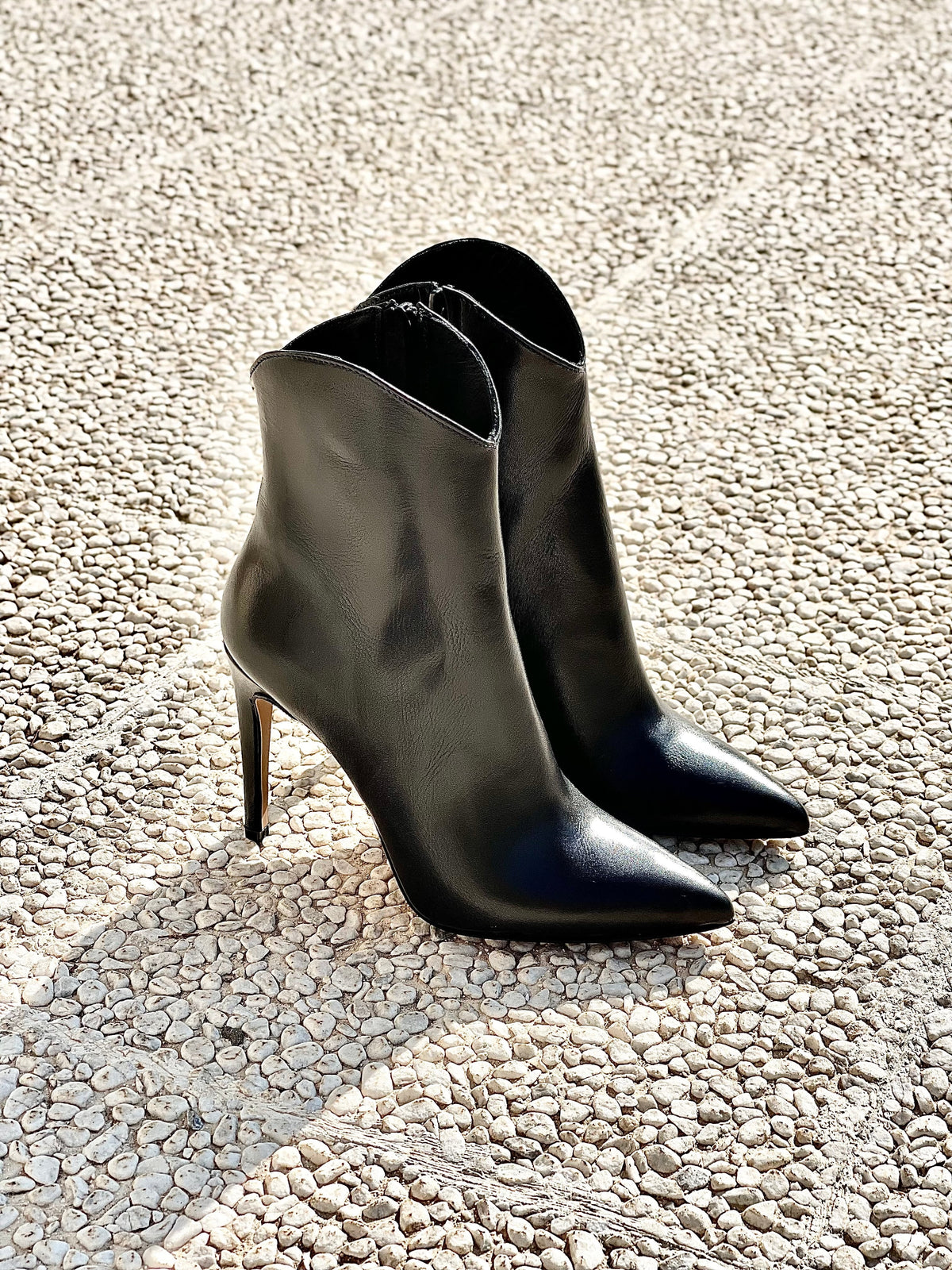 GINEVRA NERO