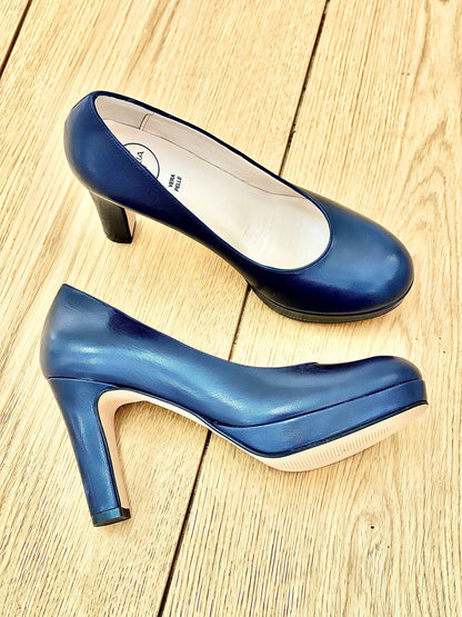 CLEO BLU