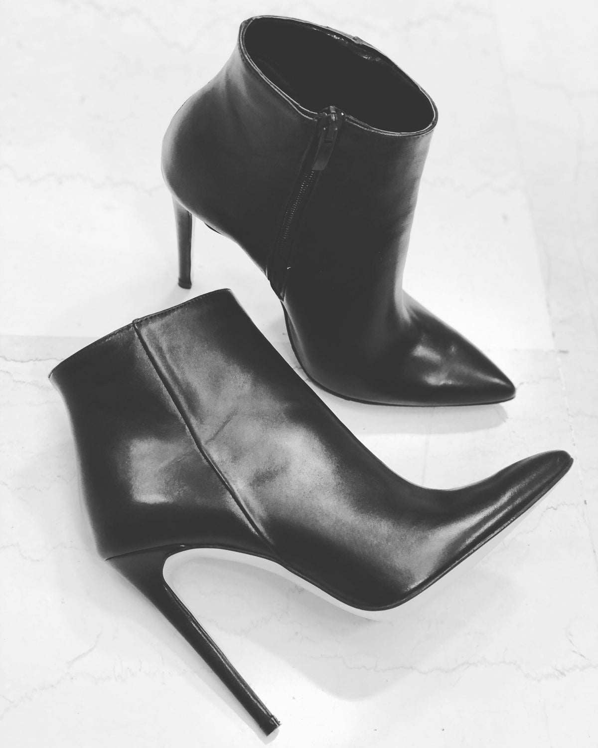 TITA PELLE NERO