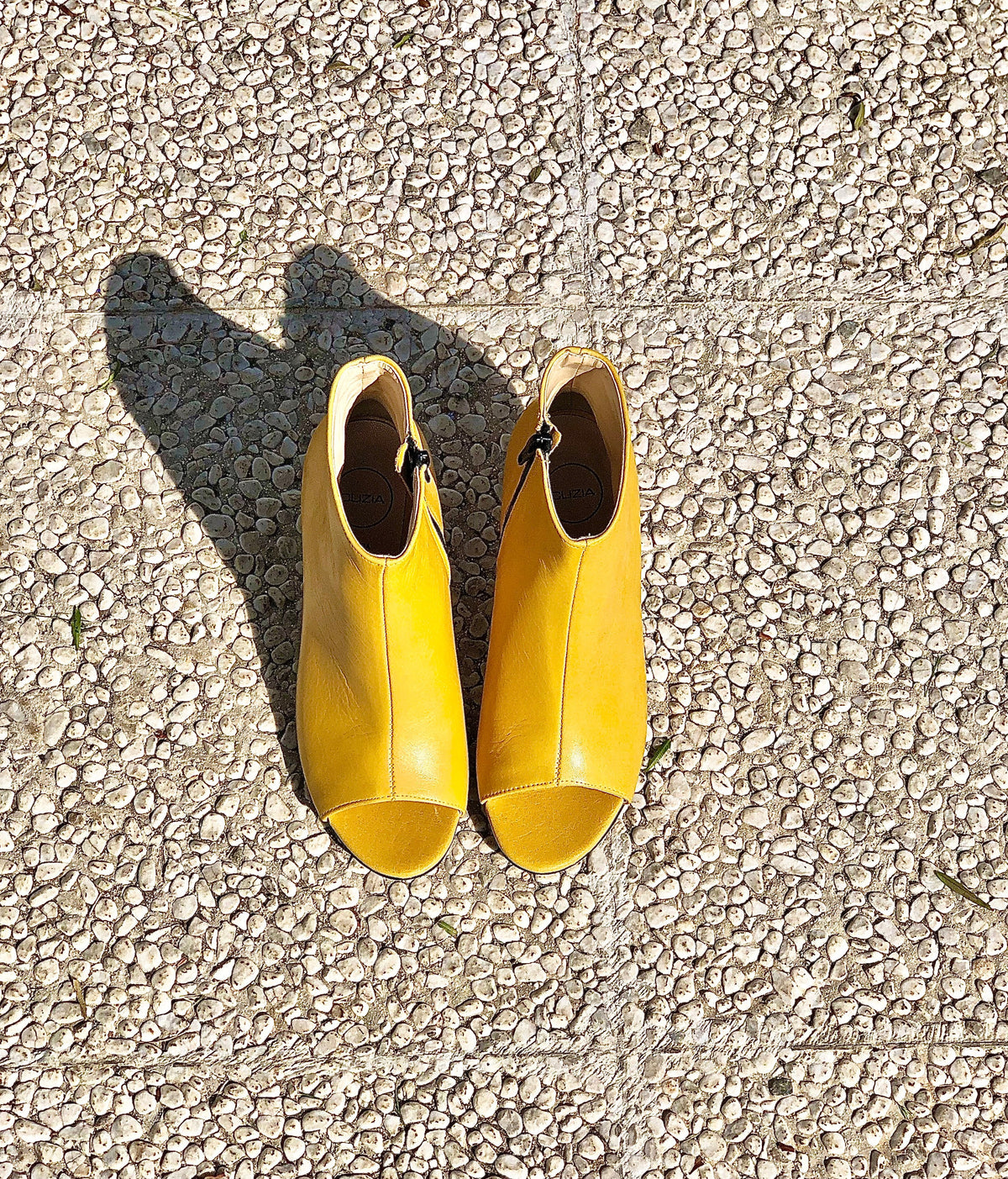 AFRICA PELLE GIALLO
