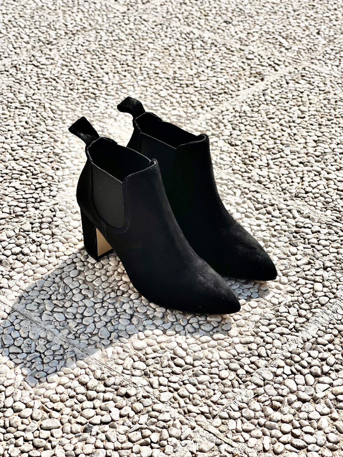 TUNDRA SCAMOSCIATO NERO