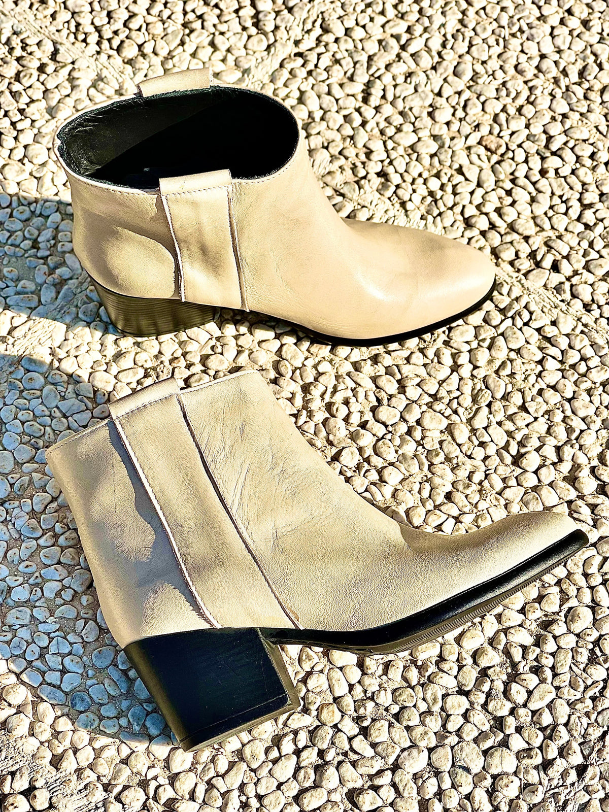 TESSA BEIGE