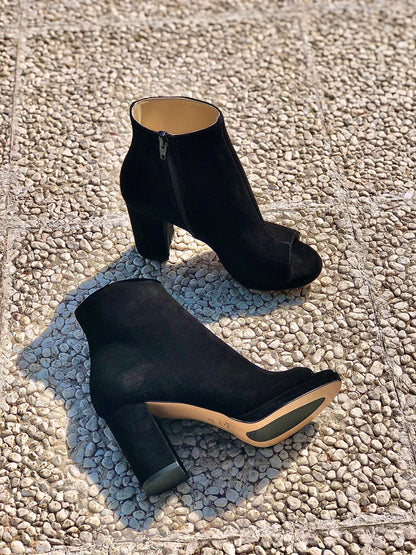 AMAZZONIA CAMOSCIO NERO